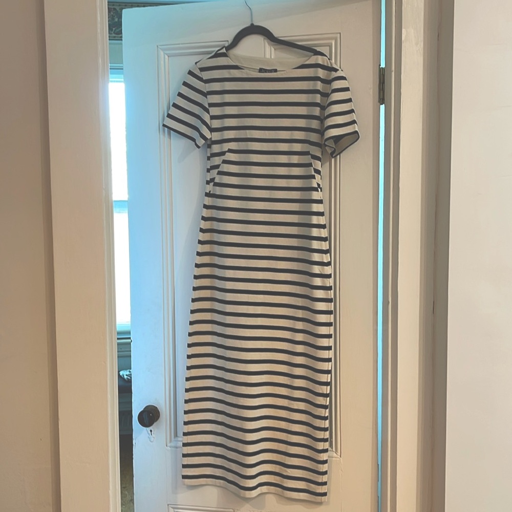 Classic Mariner 100% jersey cotton dress in black and ecru stripe.